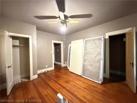 Bedroom - 2201 S L St, Fort Smith, AR 72901 photo 2 of 3