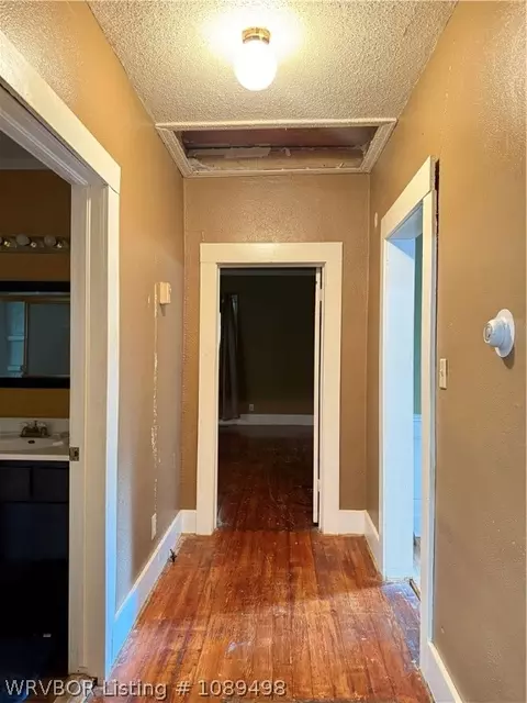 Entry Way - 2201 S L St, Fort Smith, AR 72901 photo 1 of 1