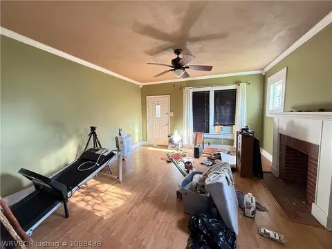 Living - 2201 S L St, Fort Smith, AR 72901 photo 3 of 6