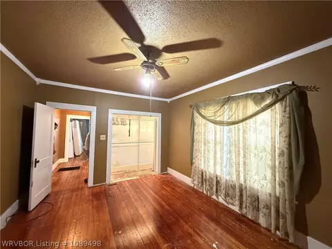 Bedroom - 2201 S L St, Fort Smith, AR 72901 photo 3 of 3