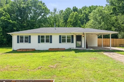 3127 Twin Oaks Rd, Van Buren, AR 72956