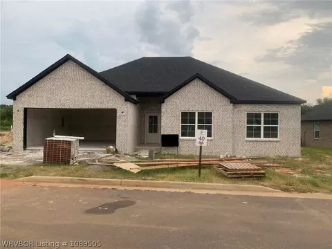 1122 Hunter Dr, Barling, AR 72923