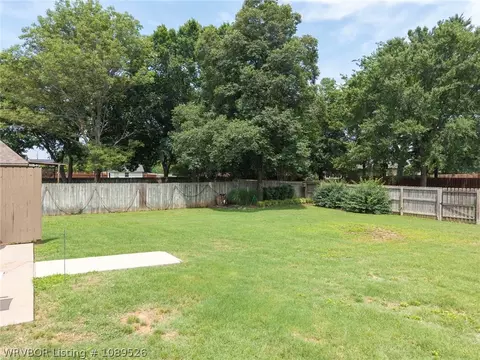 Exterior - 5907 Cedar Break Dr, Fort Smith, AR 72916 photo 15 of 15