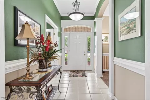 Entry Way - 5907 Cedar Break Dr, Fort Smith, AR 72916 photo 2 of 4