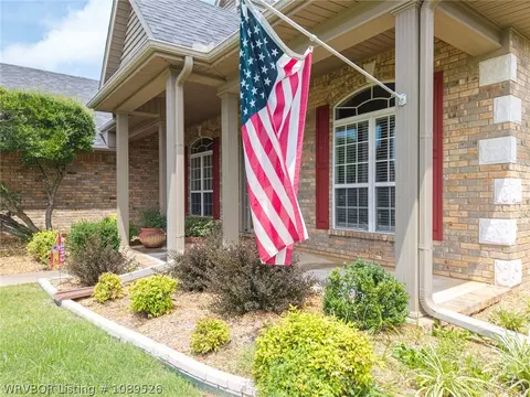 Exterior - 5907 Cedar Break Dr, Fort Smith, AR 72916 photo 8 of 15