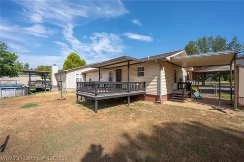 Exterior - 1907 Horne St, Lavaca, AR 72941 photo 4 of 11