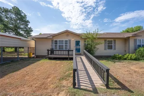 Exterior - 1907 Horne St, Lavaca, AR 72941 photo 2 of 11