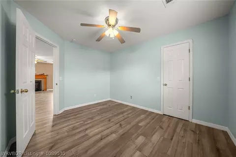 Bedroom - 1907 Horne St, Lavaca, AR 72941 photo 2 of 11