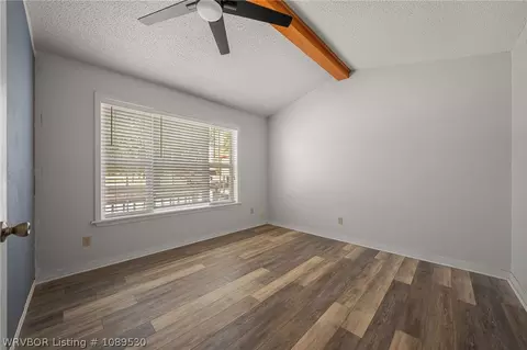 Bedroom - 1907 Horne St, Lavaca, AR 72941 photo 11 of 11