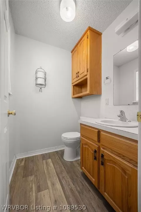 Bath - 1907 Horne St, Lavaca, AR 72941 photo 6 of 6
