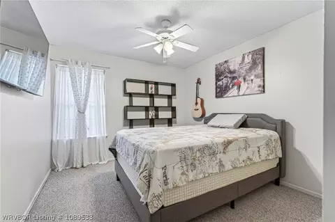 Bedroom - 1300 Princeton Dr, Fort Smith, AR 72908 photo 3 of 6