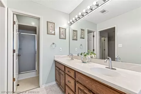 Bath - 1300 Princeton Dr, Fort Smith, AR 72908 photo 2 of 3