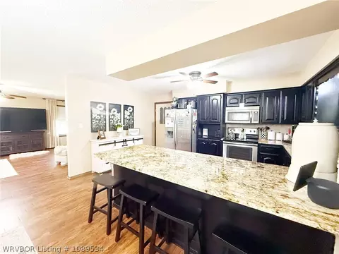 Kitchen - 911 E Hazel St, Sallisaw, OK 74955 photo 4 of 5
