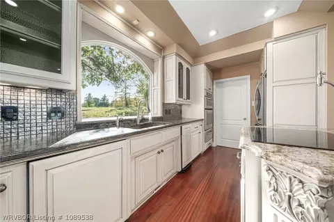 Kitchen - 3801 Webb Way, Fort Smith, AR 72916 photo 4 of 9