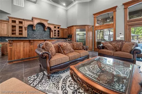 Living - 3801 Webb Way, Fort Smith, AR 72916 photo 7 of 8