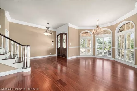 Living - 3801 Webb Way, Fort Smith, AR 72916 photo 3 of 8