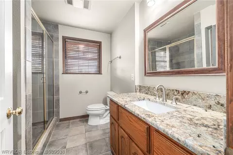 Bath - 3801 Webb Way, Fort Smith, AR 72916 photo 4 of 6