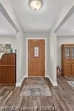 Entry Way - 7207 Riviera Dr, Fort Smith, AR 72903 photo 1 of 7