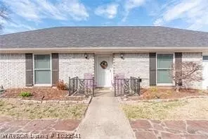 7207 Riviera Dr, Fort Smith, AR 72903