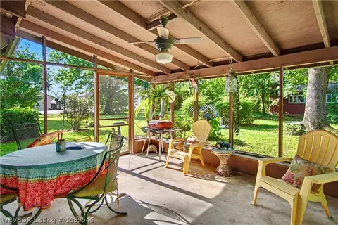 Exterior - 163 4th St, Waldron, AR 72958 photo 5 of 13