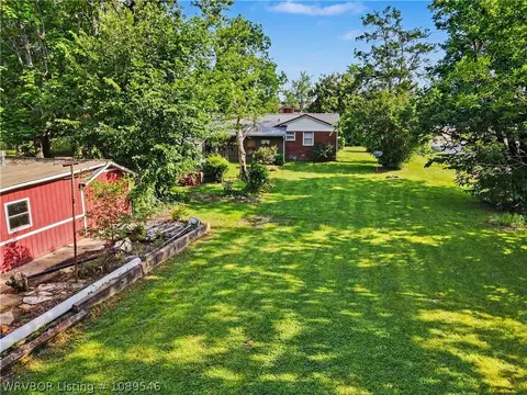 Exterior - 163 4th St, Waldron, AR 72958 photo 11 of 13