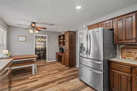 Kitchen - 3016 S 105 St, Fort Smith, AR 72903 photo 3 of 4