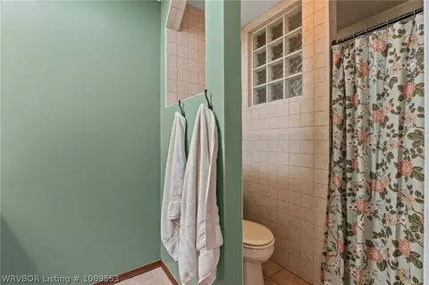Bath - 3016 S 105 St, Fort Smith, AR 72903 photo 1 of 3