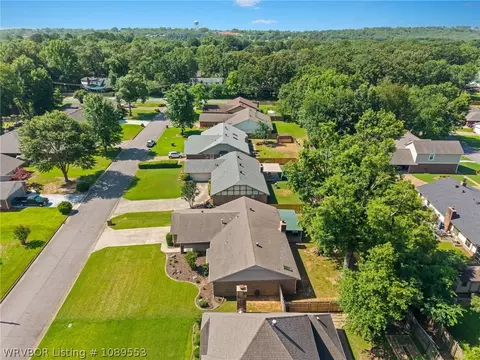 View/Area - 3016 S 105 St, Fort Smith, AR 72903 photo 3 of 5