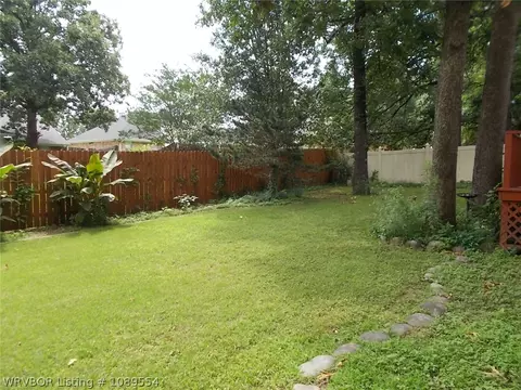 Exterior - 9801 Croxted Rd, Fort Smith, AR 72908 photo 3 of 5