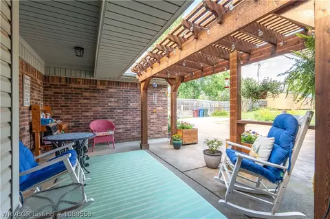 Exterior - 5201 92nd St, Fort Smith, AR 72903 photo 5 of 12