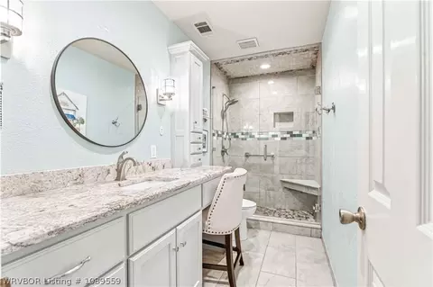 Bath - 5201 92nd St, Fort Smith, AR 72903 photo 1 of 6