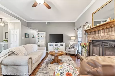 Living - 5201 92nd St, Fort Smith, AR 72903 photo 2 of 3