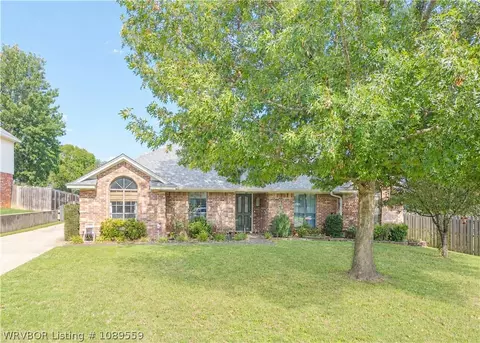Exterior - 5201 92nd St, Fort Smith, AR 72903 photo 2 of 12