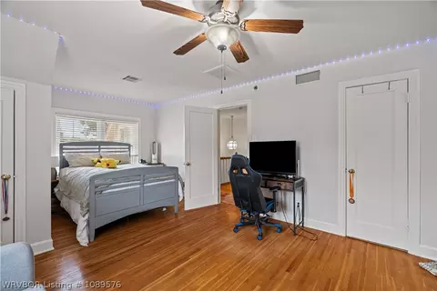Bedroom - 1720 Albert Pike, Fort Smith, AR 72903 photo 6 of 8