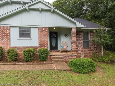 Exterior - 9708 Belhaven Vw, Fort Smith, AR 72908 photo 4 of 11