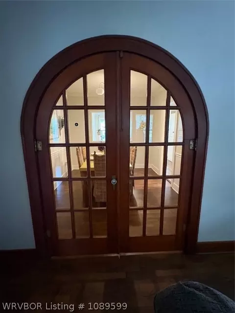 Entry Way - 2029 M St, Fort Smith, AR 72901 photo 1 of 4