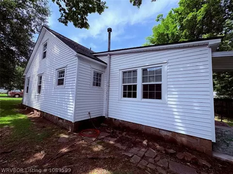 Exterior - 2029 M St, Fort Smith, AR 72901 photo 5 of 8