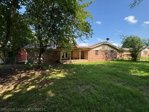 Exterior - 7222 Jenny Lind Rd, Fort Smith, AR 72908 photo 2 of 2