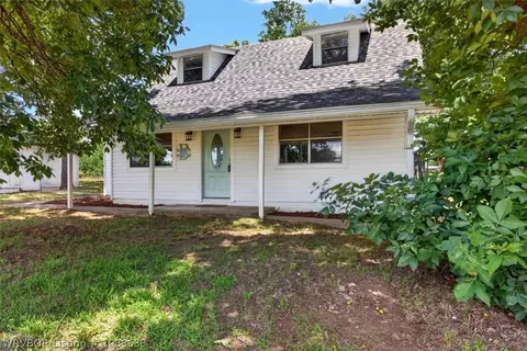 1101 Huckleberry Ln, Huntington, AR 72940