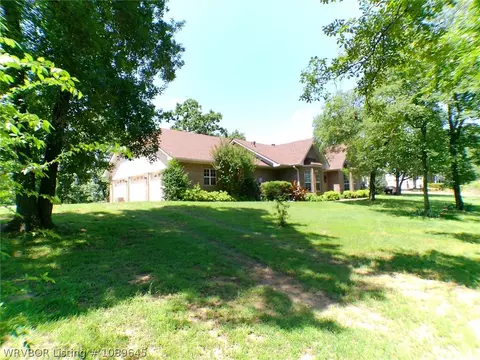 1609 Ridgeview Dr, Booneville, AR 72927