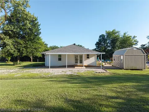 Exterior - 7003 Dean Rd, Alma, AR 72921 photo 5 of 12
