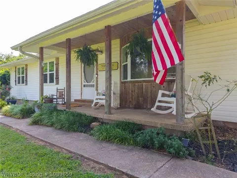 Exterior - 7003 Dean Rd, Alma, AR 72921 photo 2 of 12