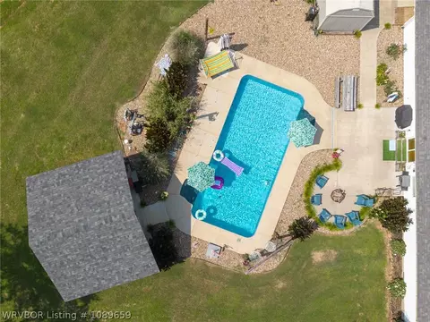 Exterior - 7003 Dean Rd, Alma, AR 72921 photo 7 of 12