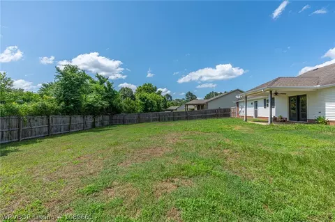 Exterior - 1603 Eastgate Cir, Greenwood, AR 72936 photo 6 of 7