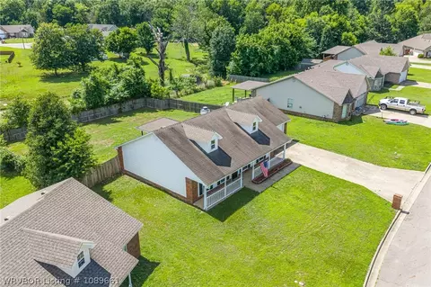 View/Area - 1603 Eastgate Cir, Greenwood, AR 72936 photo 2 of 3