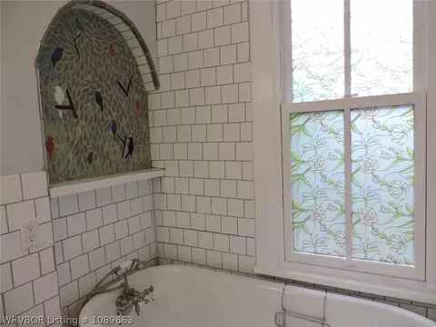 Bath - 705 N 8th St, Fort Smith, AR 72901 photo 4 of 4