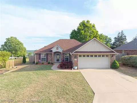 229 Pecan Ln, Greenwood, AR 72936