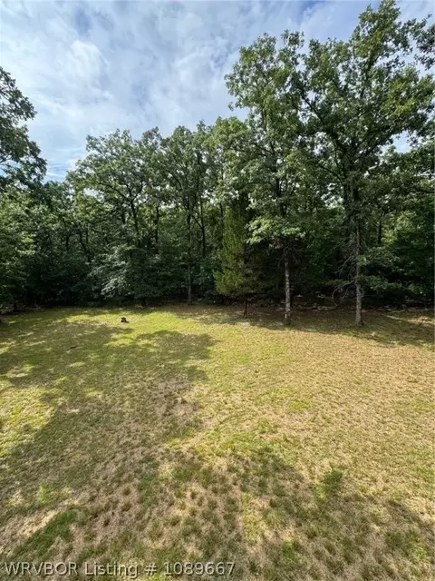 Exterior - 400 Polk Ln, Hackett, AR 72937 photo 7 of 9