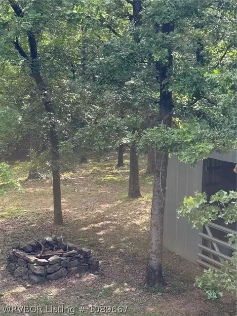 Exterior - 400 Polk Ln, Hackett, AR 72937 photo 8 of 9