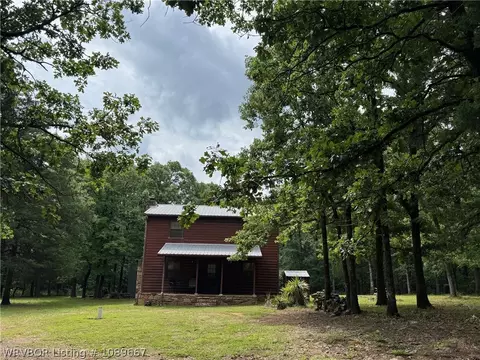 Exterior - 400 Polk Ln, Hackett, AR 72937 photo 3 of 9